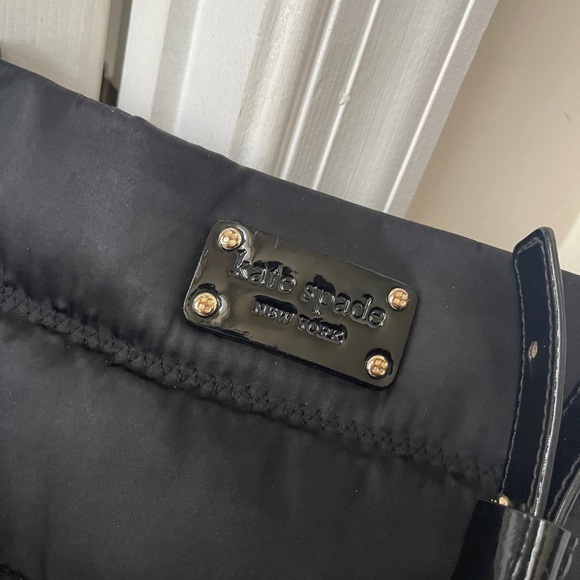 Kate Spade ♠️ Quilted Crossbody Bag EUC - Picture 2 of 11